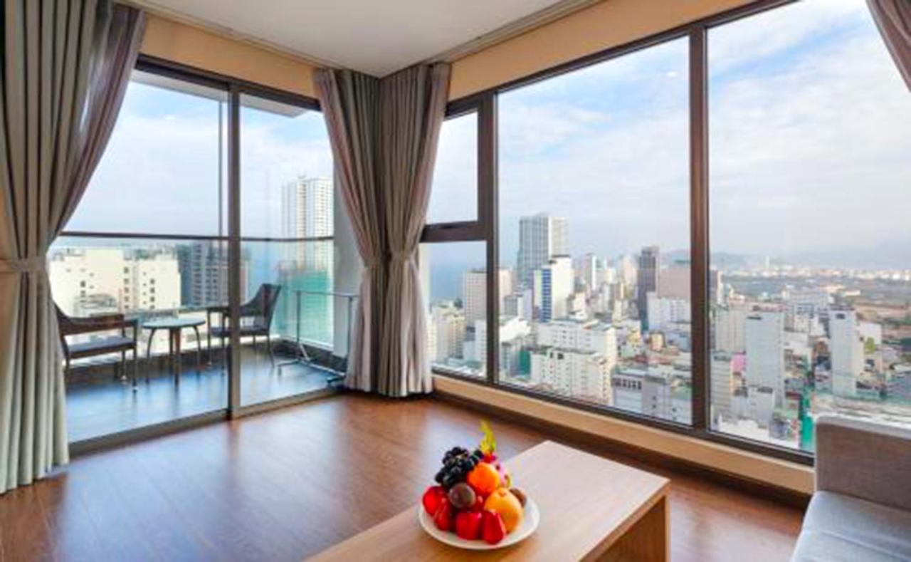 Sunny Smes - Virgo Nha Trang Apartment Luaran gambar