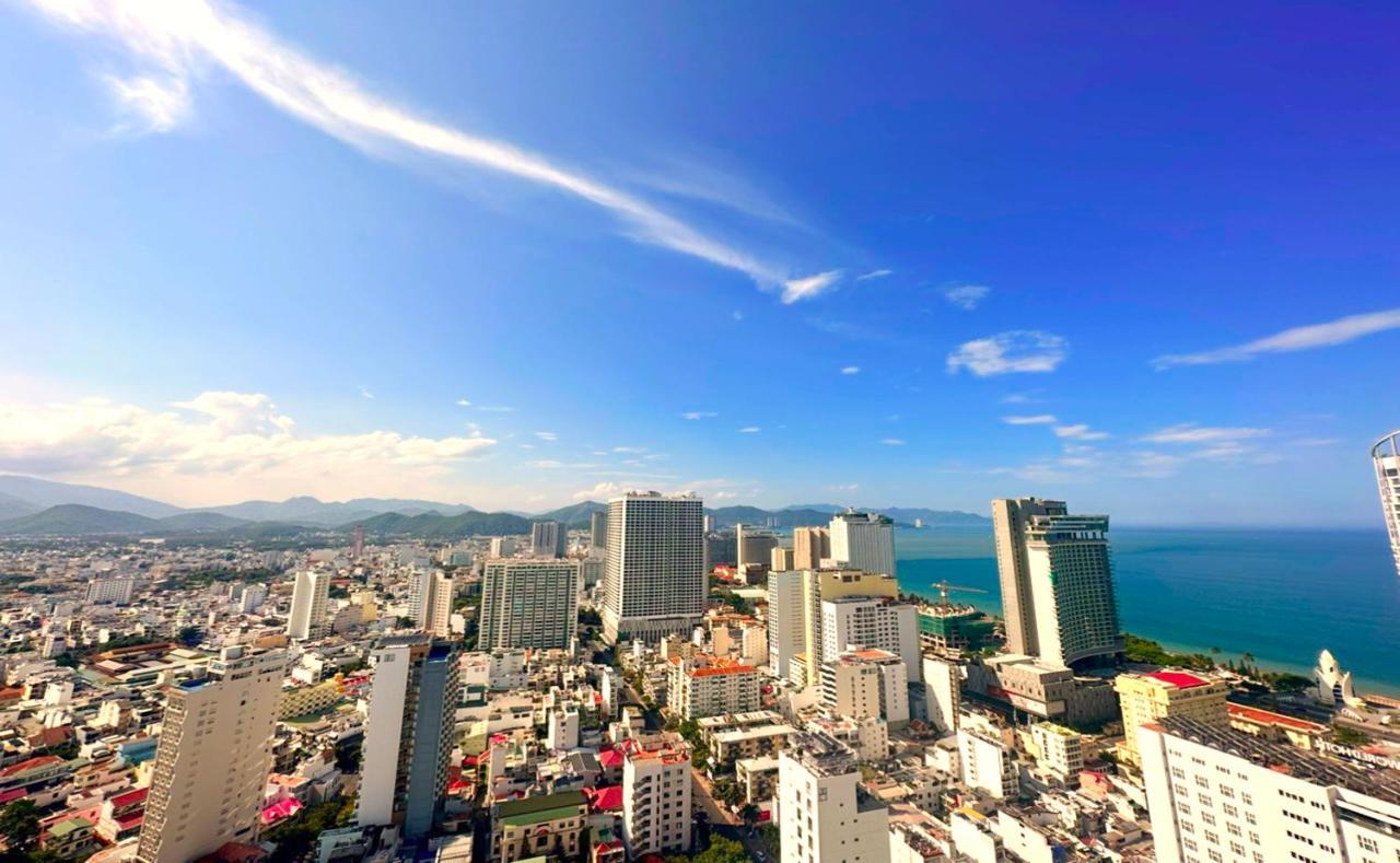 Sunny Smes - Virgo Nha Trang Apartment Luaran gambar