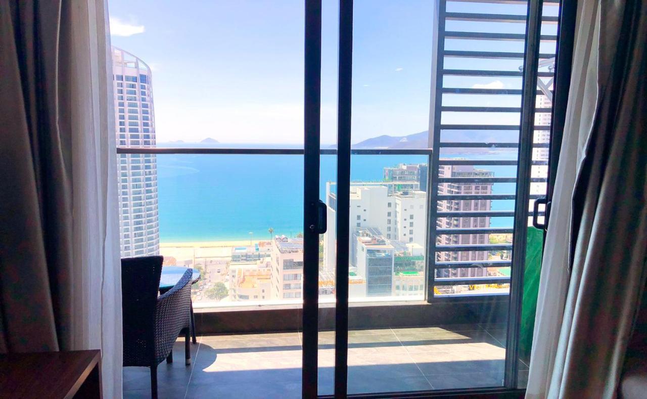 Sunny Smes - Virgo Nha Trang Apartment Luaran gambar